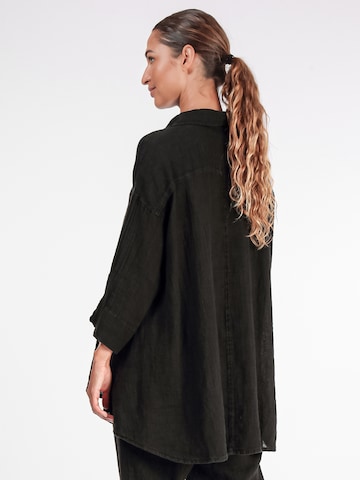 GRIZAS Shirt in Black