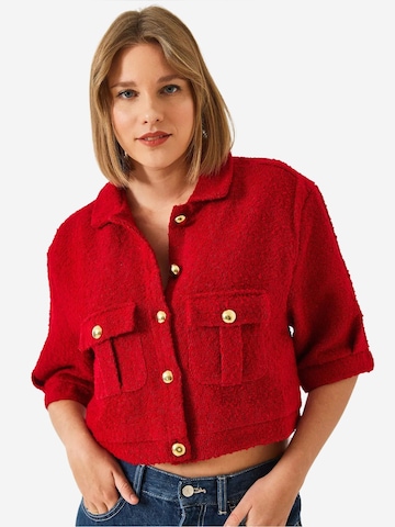 Veste mi-saison Bianco Lucci en rouge : devant