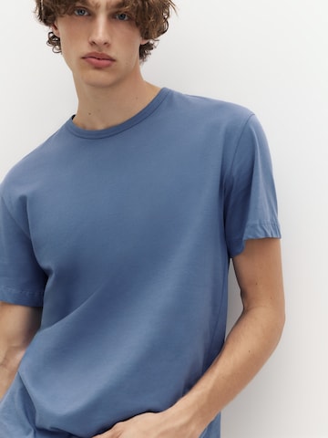 Pull&Bear Shirt in Blue