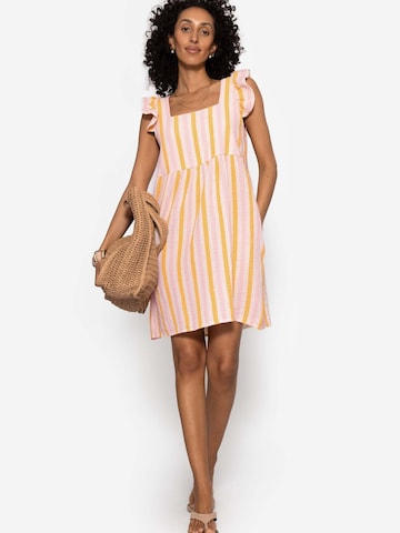 SASSYCLASSY Dress in Pink