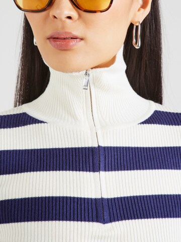 Pullover di Miss Selfridge in blu