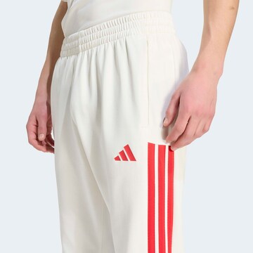 Regular Pantalon de sport 'Tiro' ADIDAS SPORTSWEAR en blanc