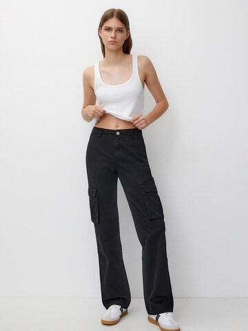 Largi Pantaloni cu buzunare de la Pull&Bear pe negru