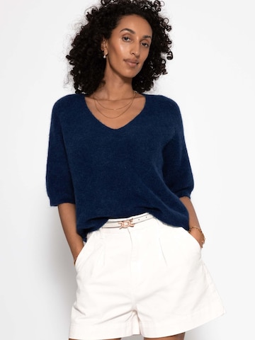 SASSYCLASSY Sweater in Blue: front