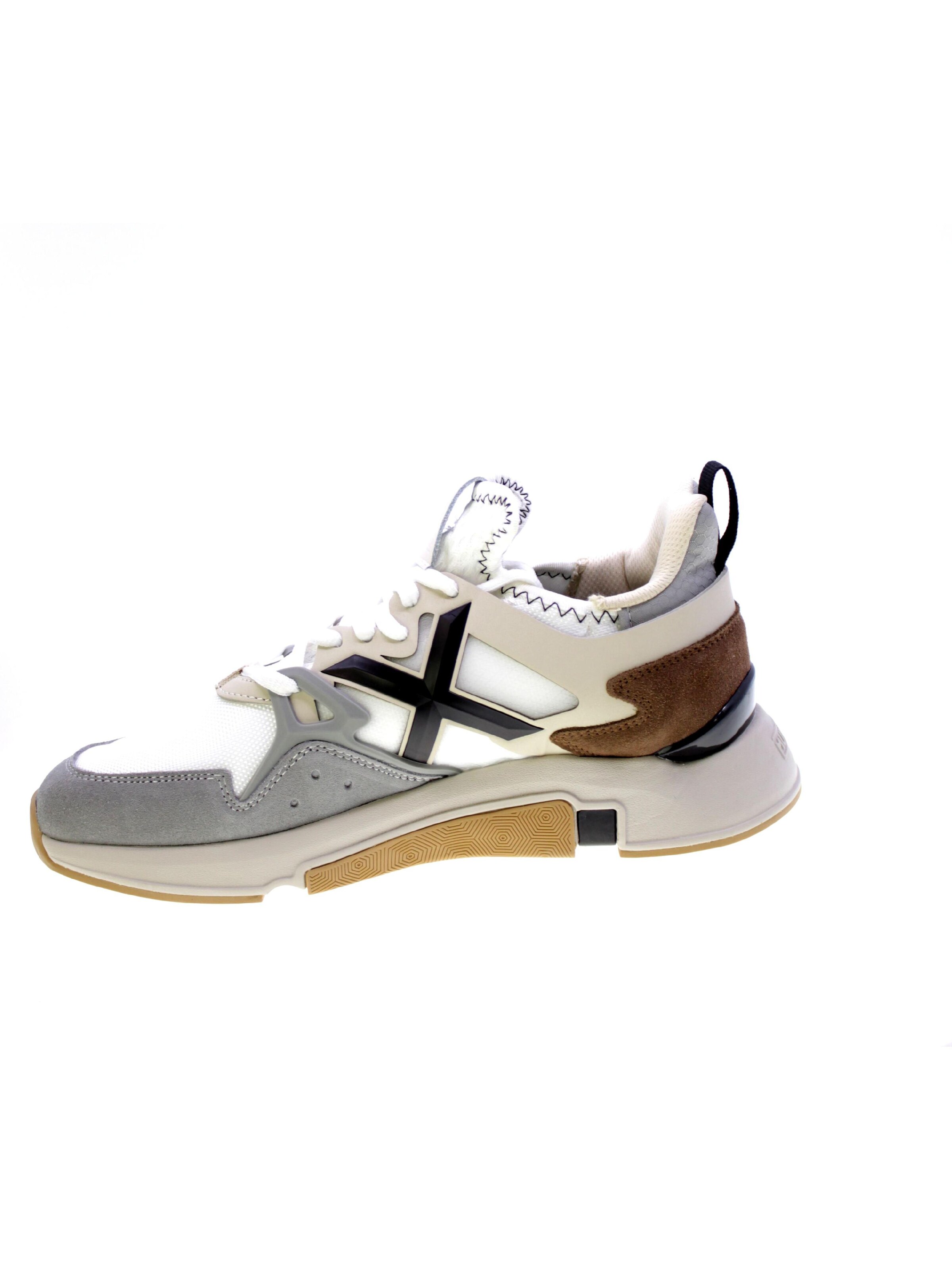 Scarpa sportiva di MUNICH in bianco