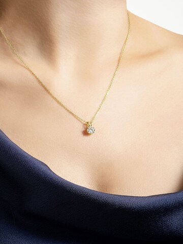 So Chic Necklace in Gold