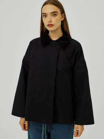 NORR Tussenjas 'Vana' in Blauw: voorkant