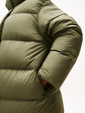 Tommy Hilfiger Curve Wintermantel in Groen