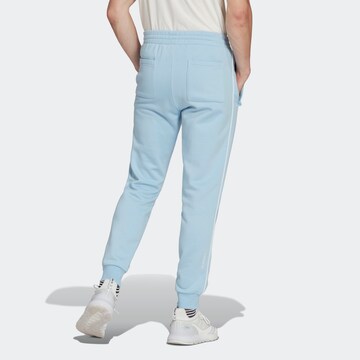 Tapered Pantaloni 'Adicolor Seasonal Archive' di ADIDAS ORIGINALS in blu