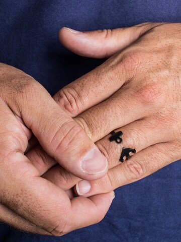 Akitsune Ring 'Anchor' in Black