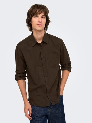 Coupe regular Chemise 'ONSMars' Only & Sons en marron