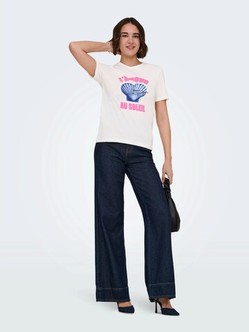 ONLY - Camiseta 'ONLHENNY' en blanco