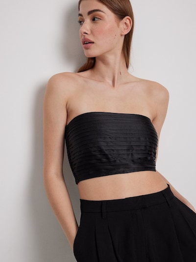 NA-KD Top in Black, Item view