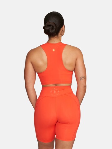 GOLD´S GYM APPAREL Sportsoverdel 'Laura' i rød