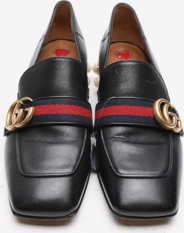 Gucci Flats & Loafers in 38 in Black