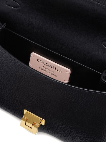 Borsa a tracolla 'Arlettis Handbag Grained Leather' di Coccinelle in nero