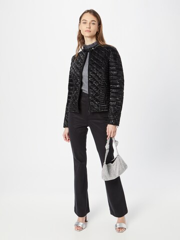 juoda GUESS Demisezoninė striukė 'New Vona'