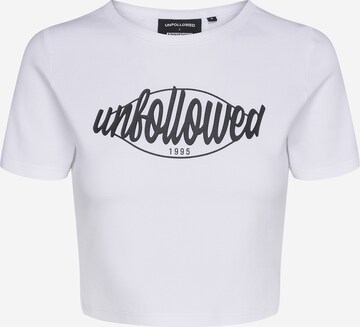 T-shirt 'GIRLFRIEND' UNFOLLOWED x ABOUT YOU en blanc : devant