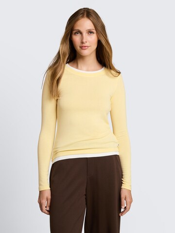 T-shirt TOM TAILOR DENIM en jaune : devant