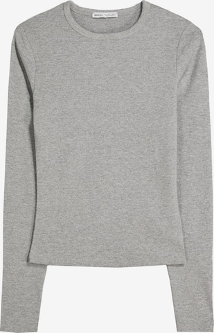 T-shirt Bershka en gris : devant