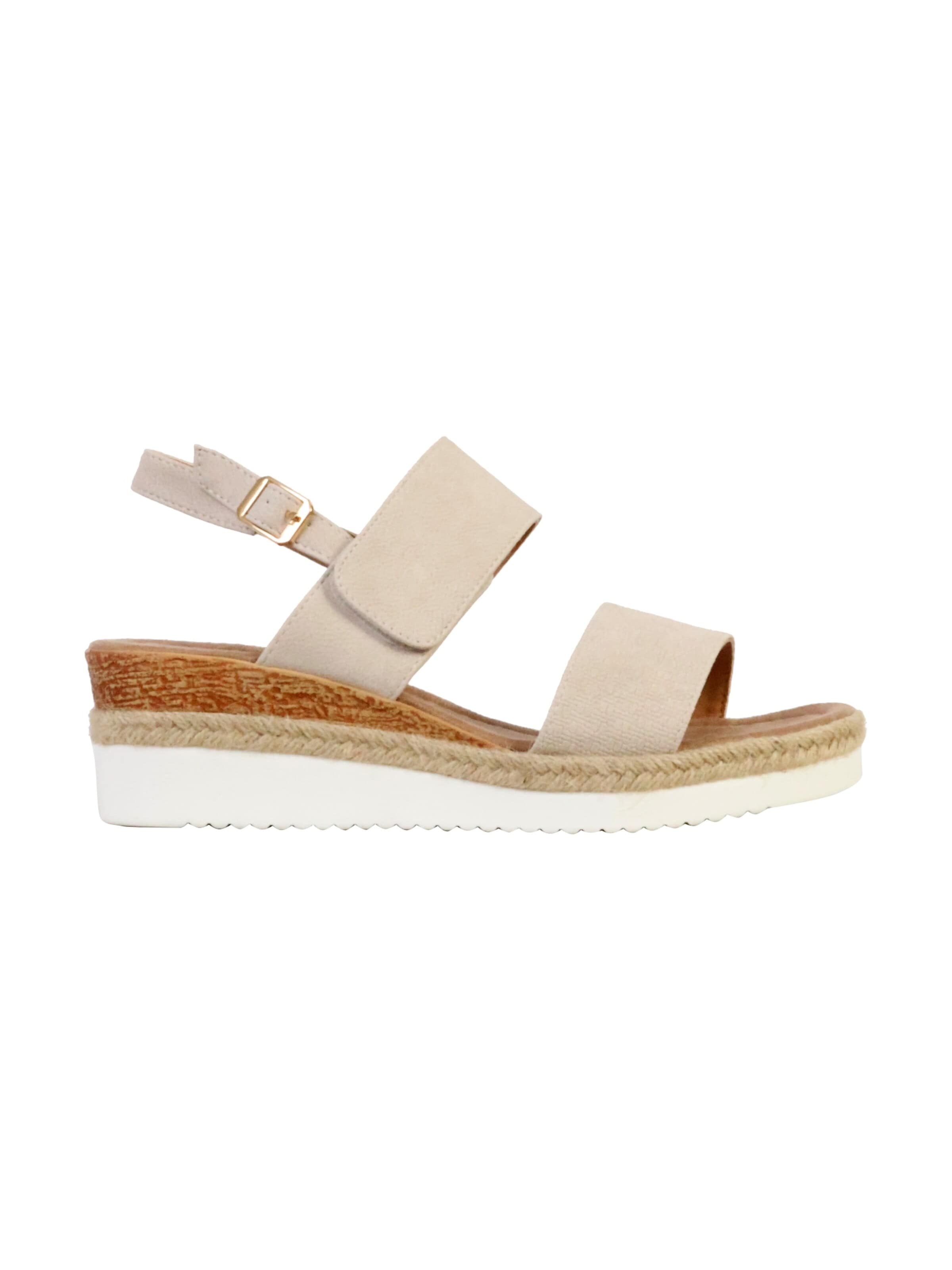 Super Mode Sandale 'Sandalen mit Keilabsatz und Riemchen'‌‌‌‌‌‌‌‌ in Beige: Vorderseite