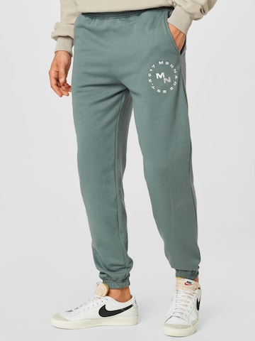 Mennace Tapered Broek in Blauw: voorkant