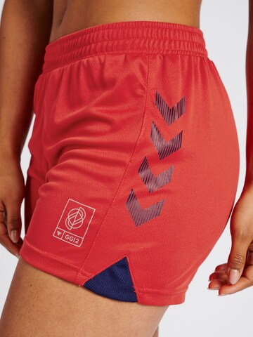 Hummel Regular Sportshorts in Rot