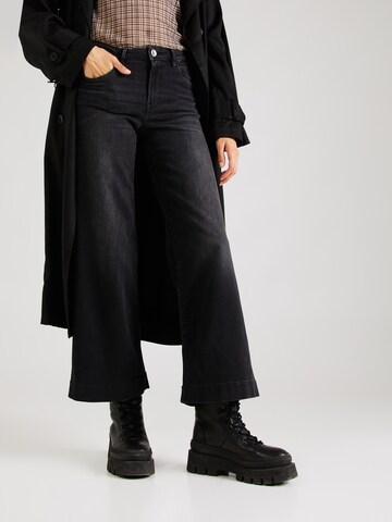 Bootcut Jeans di GARCIA in nero: frontale