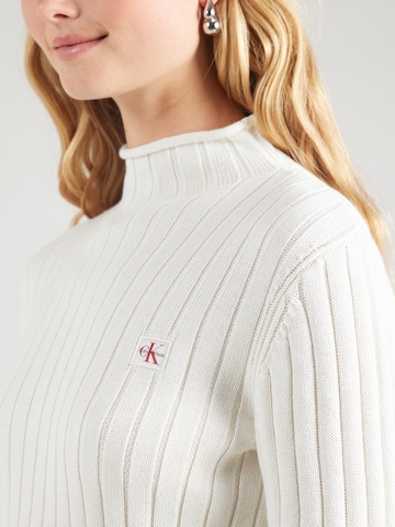 Pull-over Calvin Klein Jeans en blanc