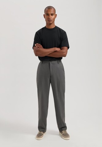 Dstrezzed Loose fit Pleated Pants 'Odin' in Grey