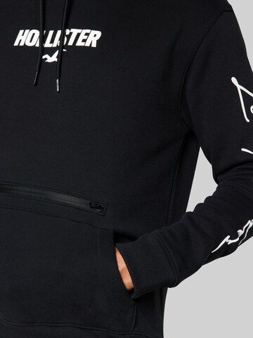 HOLLISTER Sweatshirt i svart