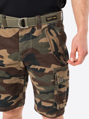 Regular Pantalon cargo Superdry en vert