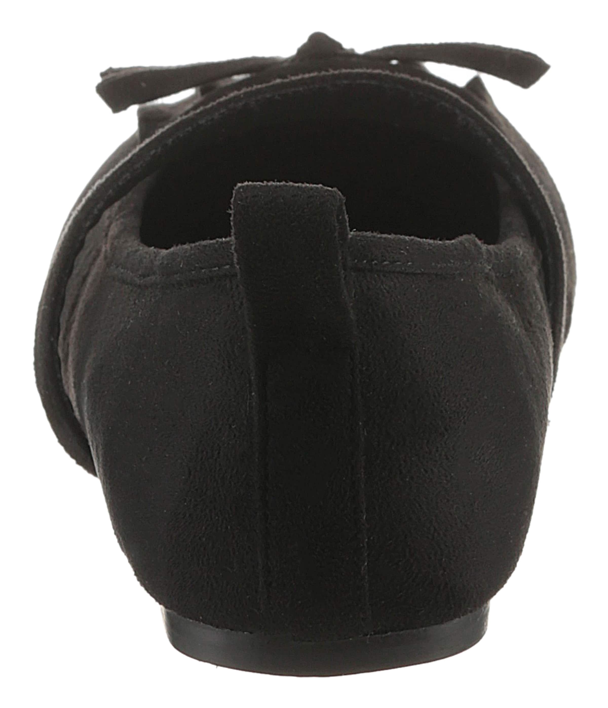 Aniston Ballet Flats with Strap in Black