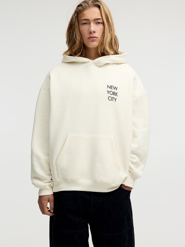 Felpa di Pull&Bear in beige