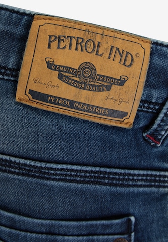 Petrol Industries Regular Jeans 'Jones' i blå