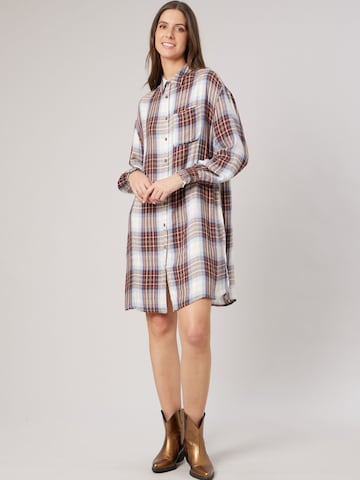 Deeluxe Dress in Brown