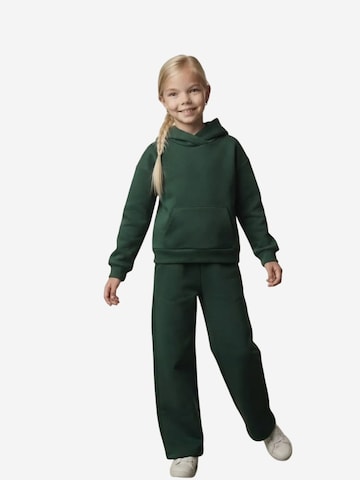 Set di Hilal Akinci Kids in verde: frontale