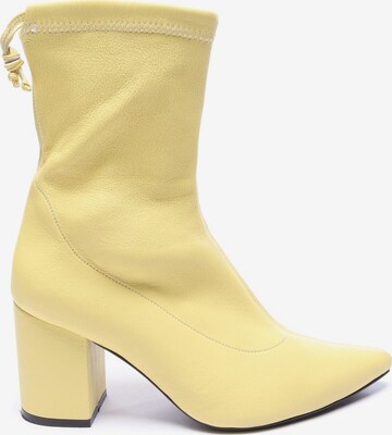 Anine Bing Dress Boots in 38 in Yellow: front