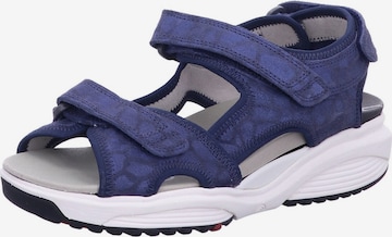 Sandales 'Sandalette Damen 30299.5.254 H Echtleder in blau' Xsensible en bleu : devant