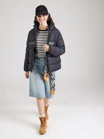 NAPAPIJRI Talvitakki värissä musta