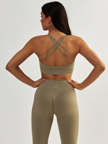 BeShaped Bustier Sport-BH 'Gym Queen' in Grün