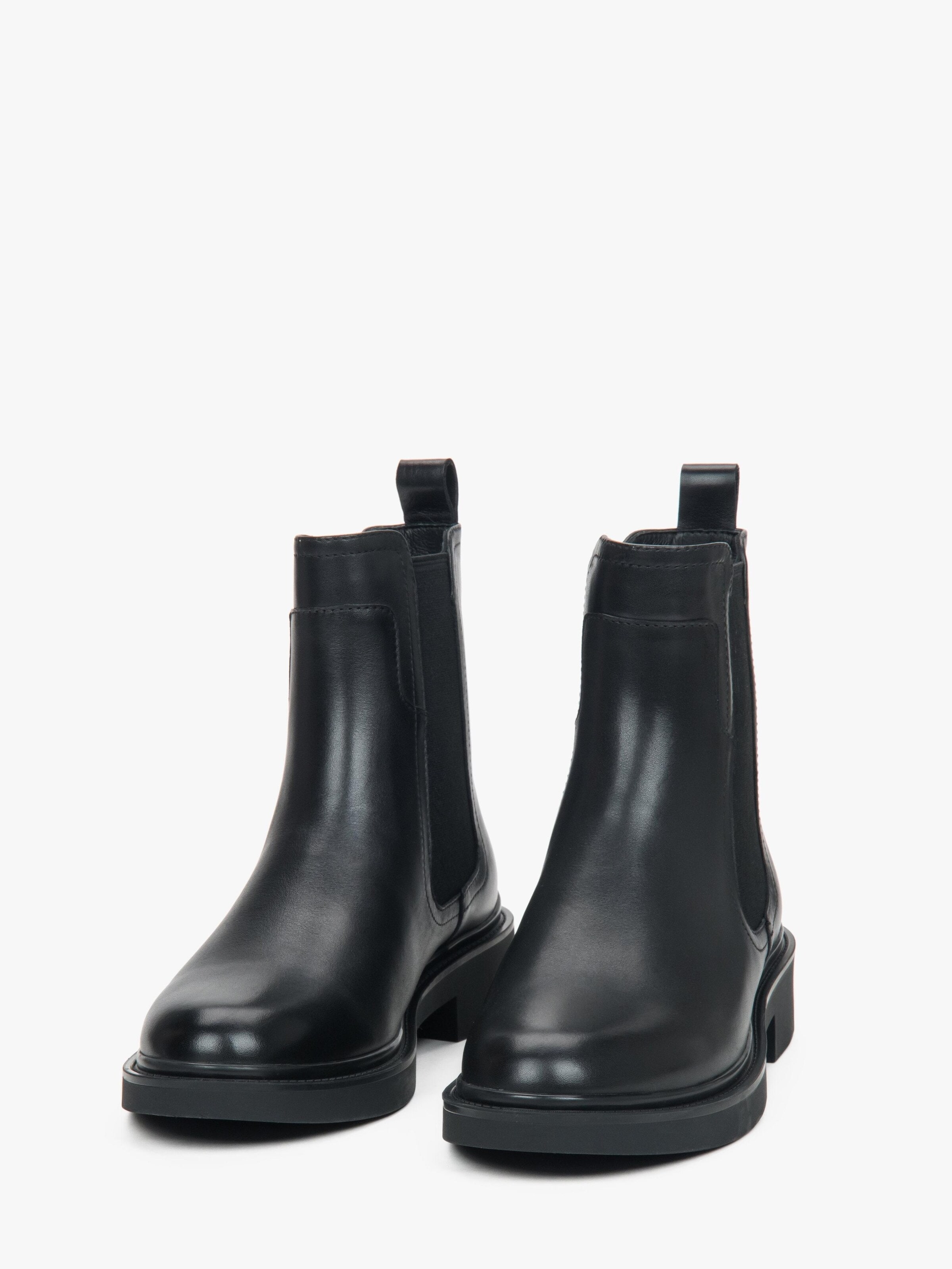 Boots chelsea '5826-62-150' di Estro in nero