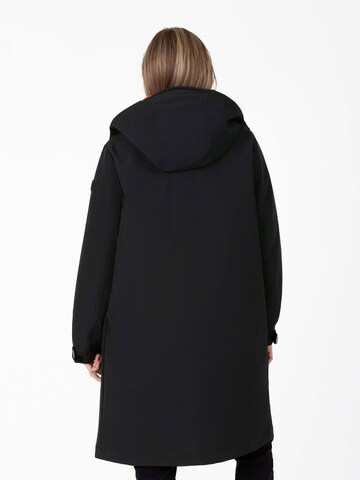 TIMEZONE Between-Seasons Coat in Black