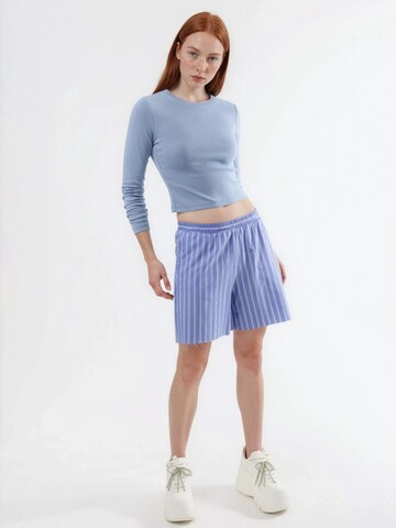 Busem Shirt in Blau