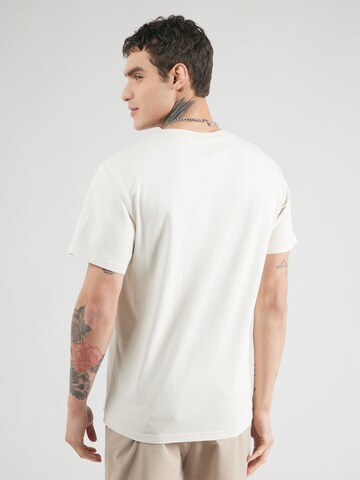 Tricou 'Essentials' de la Superdry pe bej