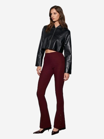 Dilvin Flared Leggings 'Gamaschen' in Red
