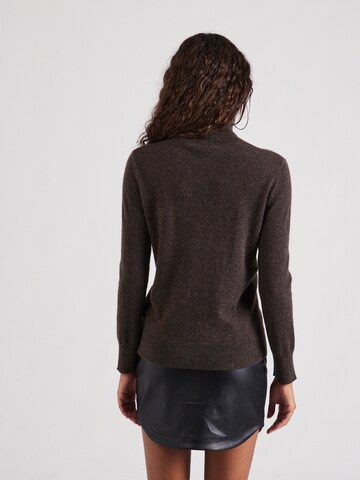 Pull-over Pure Cashmere NYC en marron