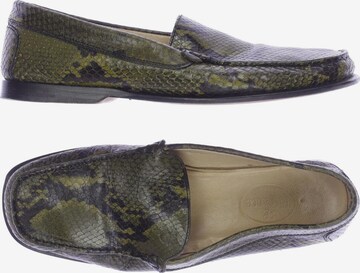 Elegance Paris Flats & Loafers in 38,5 in Green: front