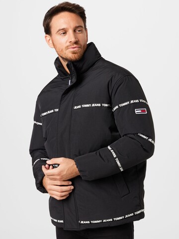 Tommy Jeans Winter Jacket in Black: front