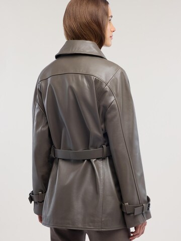 Cappotto invernale di Trussardi in verde